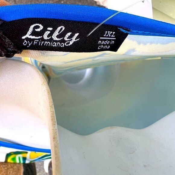 Multicolored Marble Printed Plus Size Top Size 1XL (N) - Picture 6 of 8